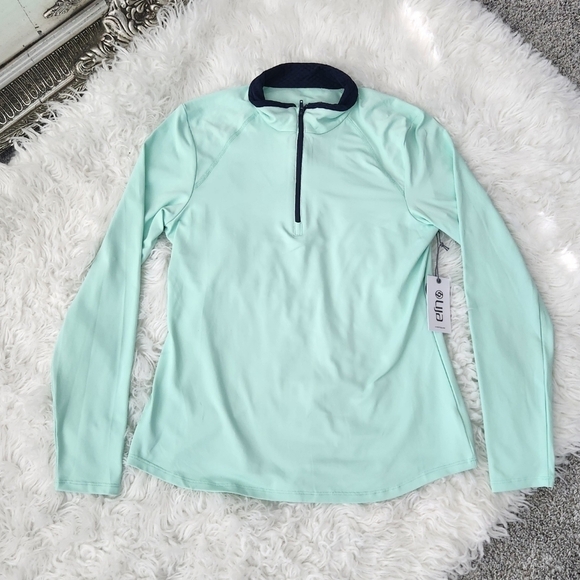 Lija Angle Top. Mint. Size small. New.The Angle Top has a comfortable mockneck - Picture 1 of 8